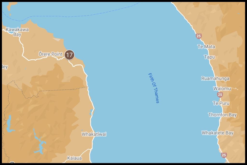 A screenshot of Google My Maps shows the geographical locations of the one waterfall in Tāpapakanga Regional Park, Auckland region.